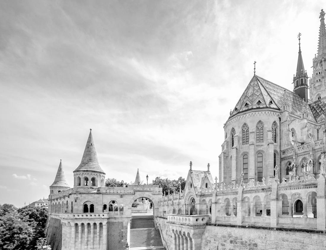 Noah Jigsaw Puzzle Castle of Udine, Castello di Udine, the Clock Tower, Torre dell'Orologio and Loggia del Lionello in black white 1000 pieces