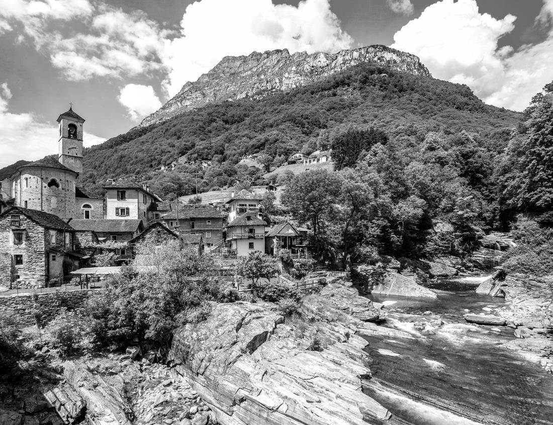 Noah Jigsaw Puzzle The impressive Kasseb Dam in Bousalem, Beja, Tunisia in black white 1000 pieces