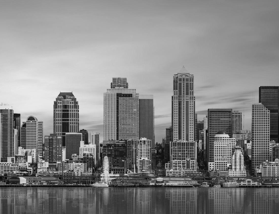 Noah Jigsaw Puzzle Berlin State Library on the Unter den Linden Boulevard - Berlin, Germany in black white 1000 pieces