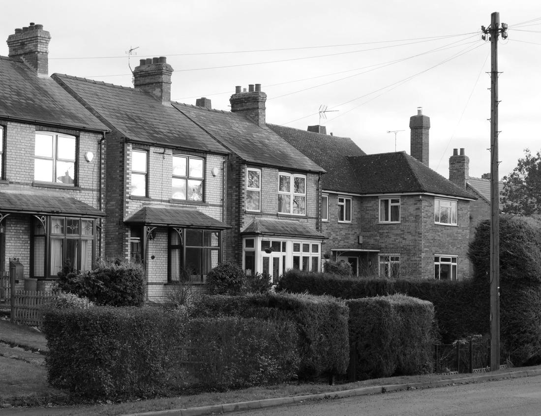 Noah Jigsaw Puzzle View of the Bern city center and the Nydeggbrücke bridge over the Aare river, Bern, Switzerland. Bern's old town with the Aare river flowing around the city on a sunny day, Bern, Switzerland in black white 1000 pieces