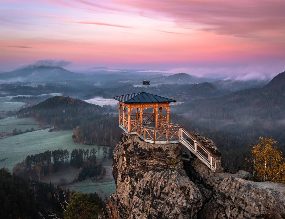 Noah Jigsaw Puzzle Jetrichovice, Czech Republic - Aerial view of Mariina Vyhlidka (Mary's view) lookout with foggy Czech autumn landscape and colorful pink sunrise sky in Bohemian Switzerland National Park 1000 pieces