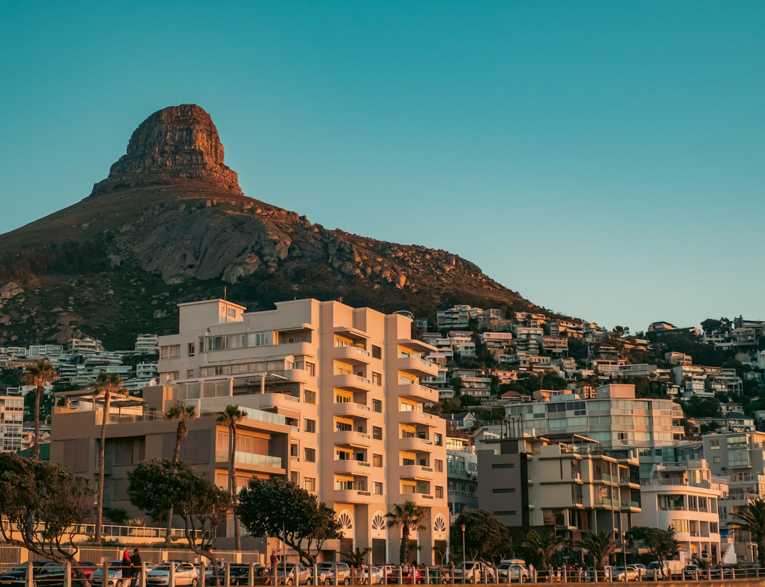 The buildings in Sea Point during sunset with the Lion's Head mountain peak in the background 1000pc Puzzle