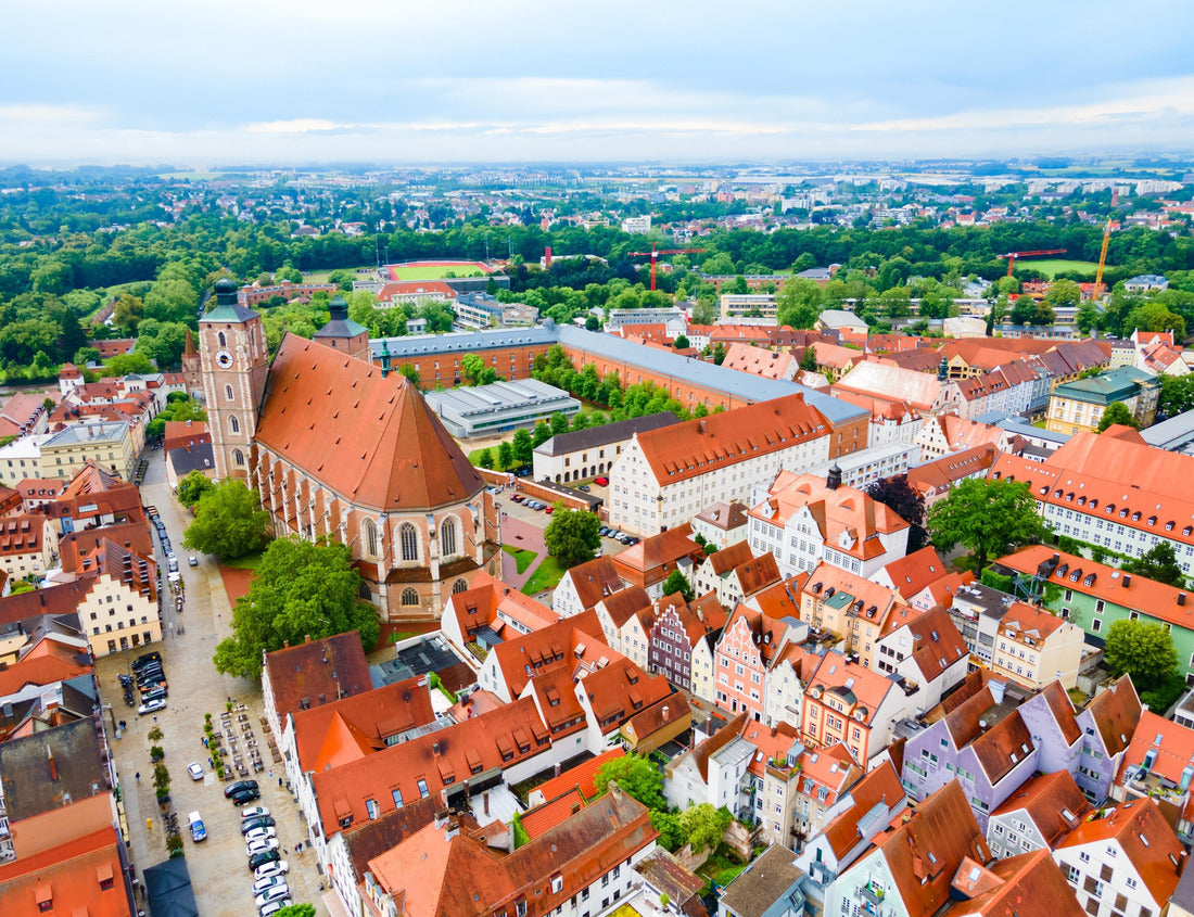 Noah Jigsaw Puzzle Liebfrauenmunster Church View. Liebfrauenmunster or the Gothic Church of Our Lady is located in Ingolstadt in Bavaria 1000 pieces