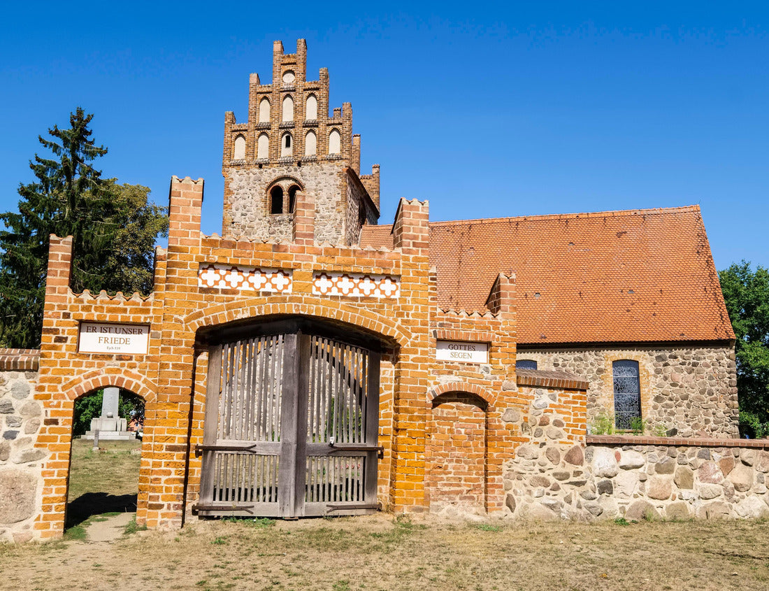 Noah Jigsaw Puzzle Village church in Herzberg, Brandenburg, Germany 1000 pieces