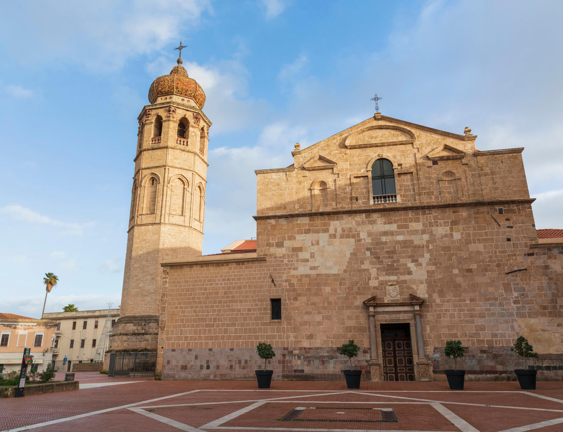 Noah Jigsaw Puzzle Cathedral Oristano (Dom di Oristano), historical architecture and details 1000 pieces