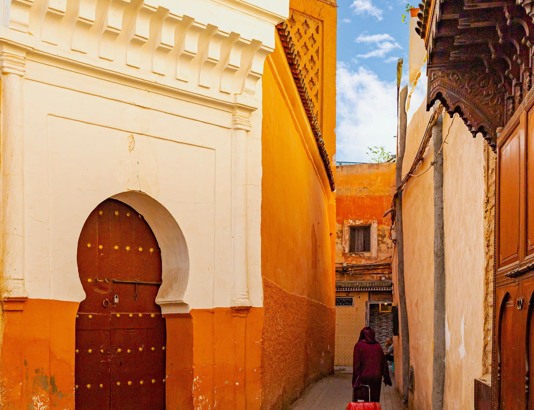 Noah Jigsaw Puzzle Marrakesh Streets of the amazing historic city of Morocco 1000 pieces