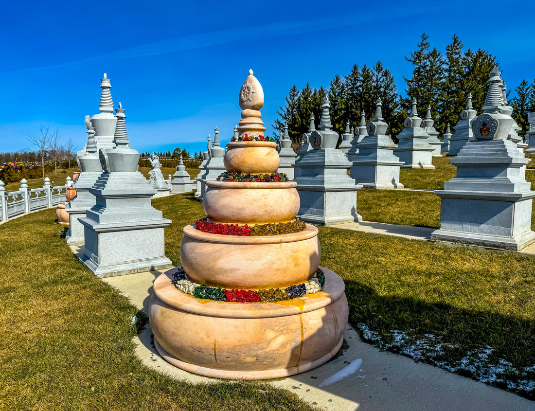 Tibetan stupa and shrine, Aurora, Ontario, Canada 1000pc Puzzle