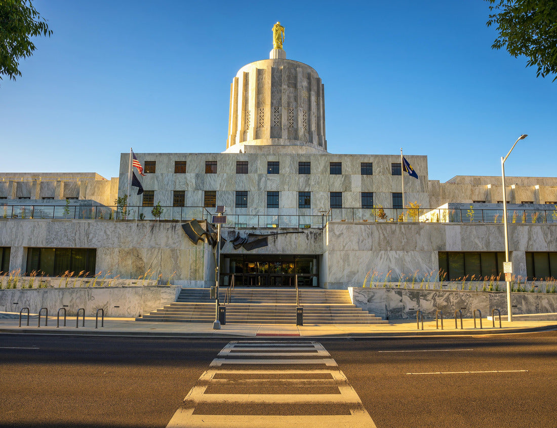 Oregon State Capitol in Salem with a clear blue sky. It is distinguished by its Art Deco architecture and the Oregon Pioneer statue atop its dome 1000pc Puzzle