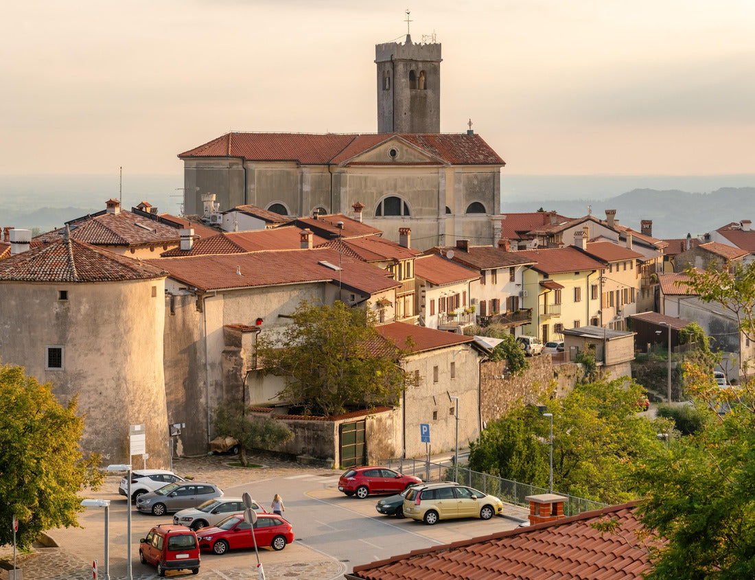 Smartno townscape in Goriska Brda countryside region of Slovenia. the Smarno old town at sunset 1000pc Puzzle