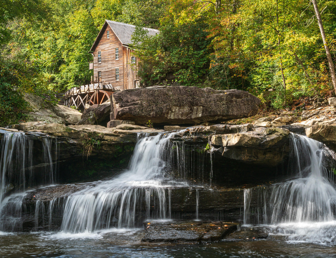 The Glade Creek Grist Mill Babcock State Park in State park in Clifftop, West Virginia, USA 1000pc Puzzle