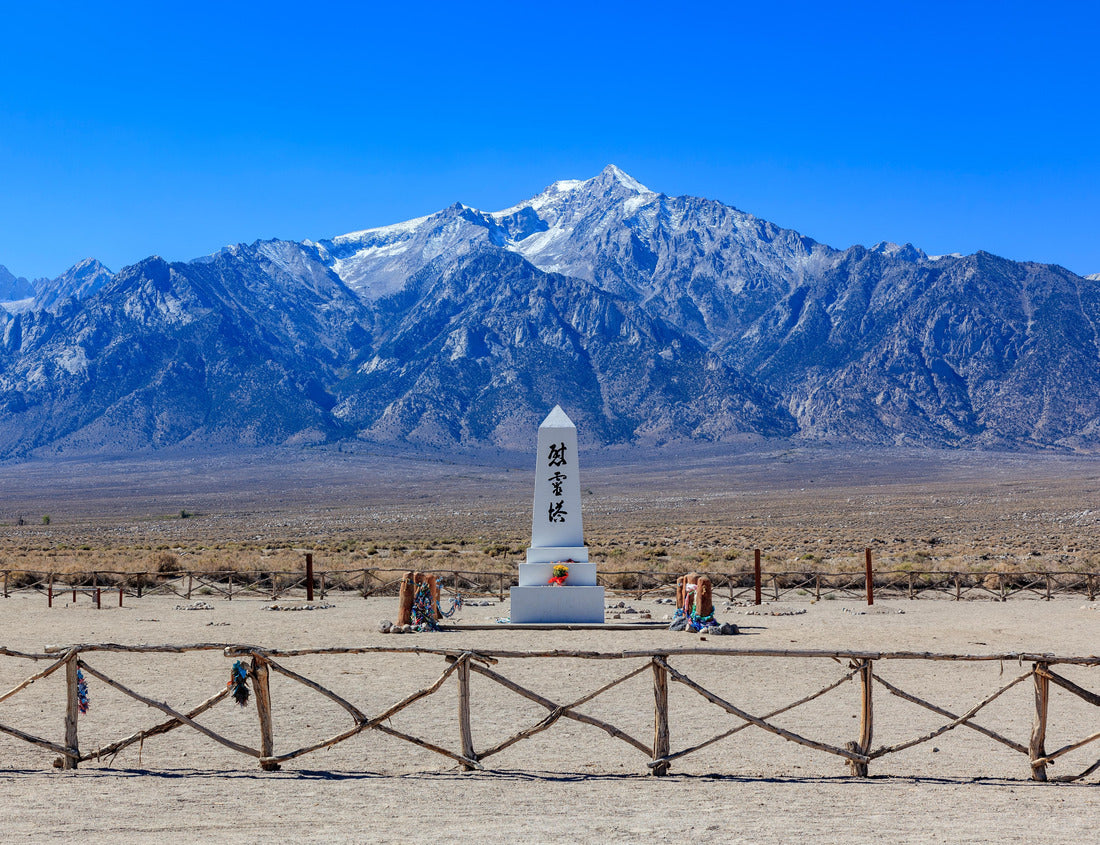 Noah Jigsaw Puzzle Mount Williamson, Cenotaph at Manzanar cemetery of Manzanar National Historic Site : Manzanar, CA, USA 1000 pieces