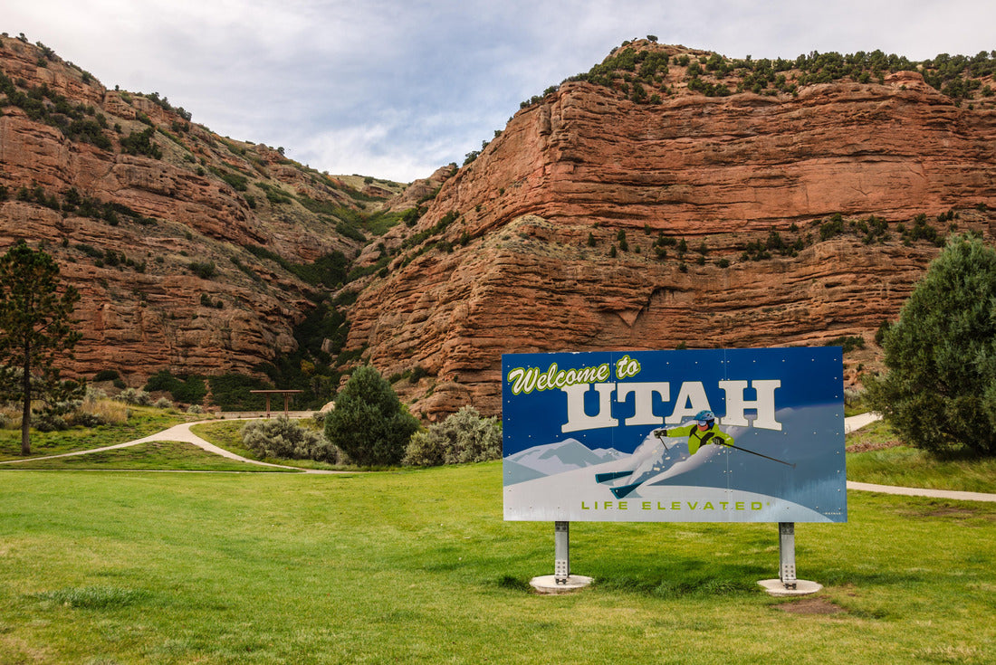 Noah Jigsaw Puzzle Welcome to Utah Sign 2000 pieces