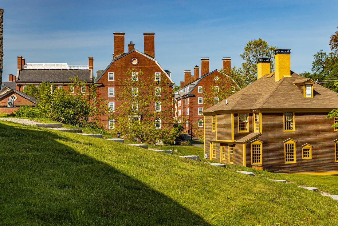 Noah Jigsaw Puzzle New Hampshire-Exeter 2000 pieces