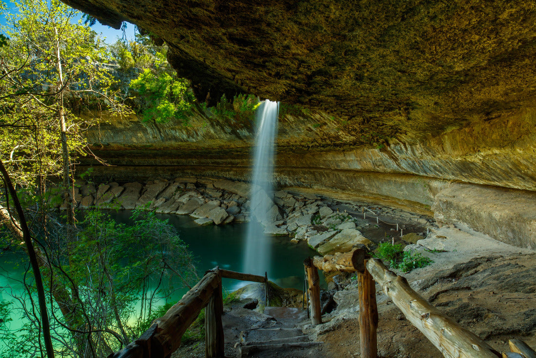 Hamilton Pool Texas 2000pc Puzzle