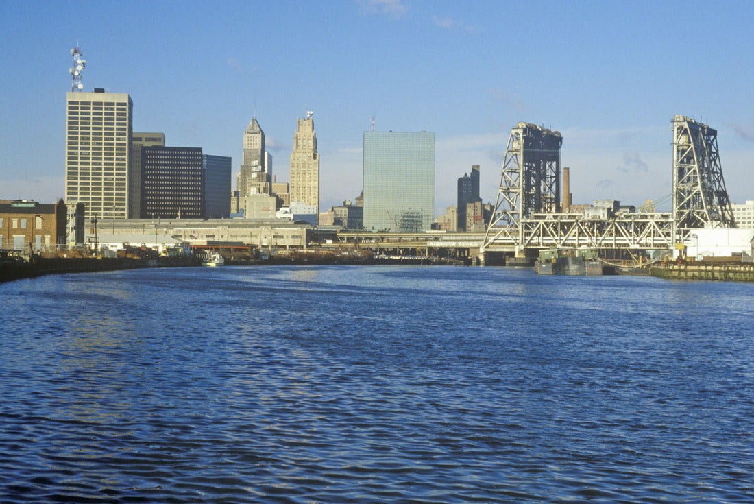 Noah Jigsaw Puzzle Newark, NJ skyline from the river 2000 pieces