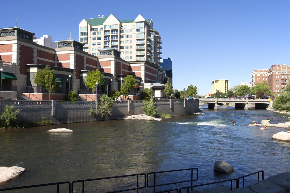 Noah Jigsaw Puzzle Downtown Reno architecture and river 2000 pieces