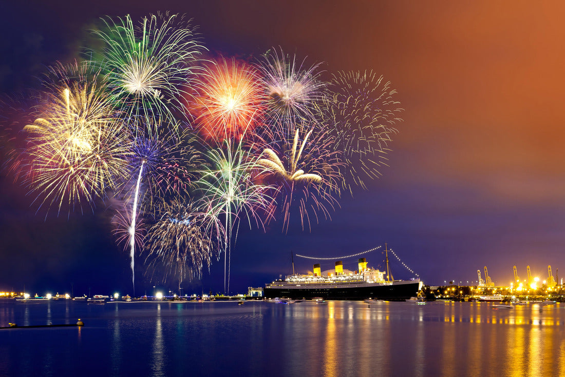 Noah Jigsaw Puzzle Forth of July at Long Beach, California 2000 pieces