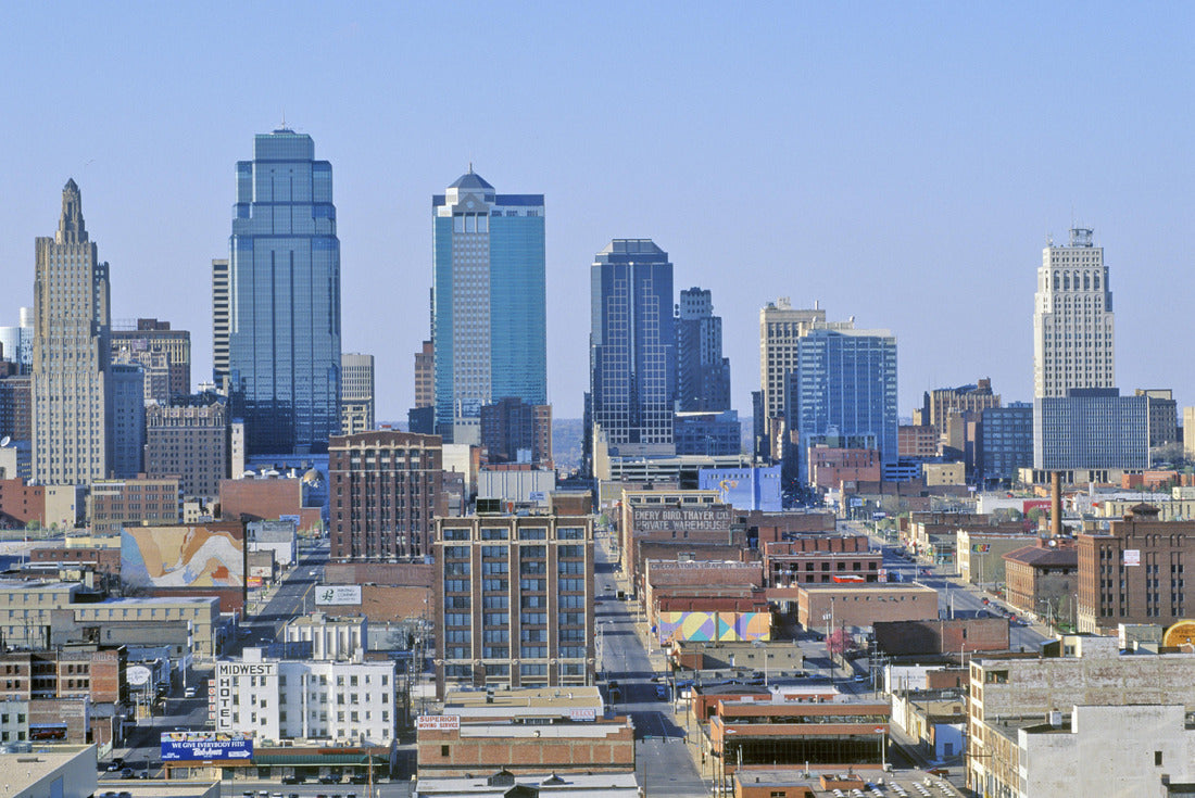 Noah Jigsaw Puzzle Kansas City skyline from Crown Center, MO 2000 pieces