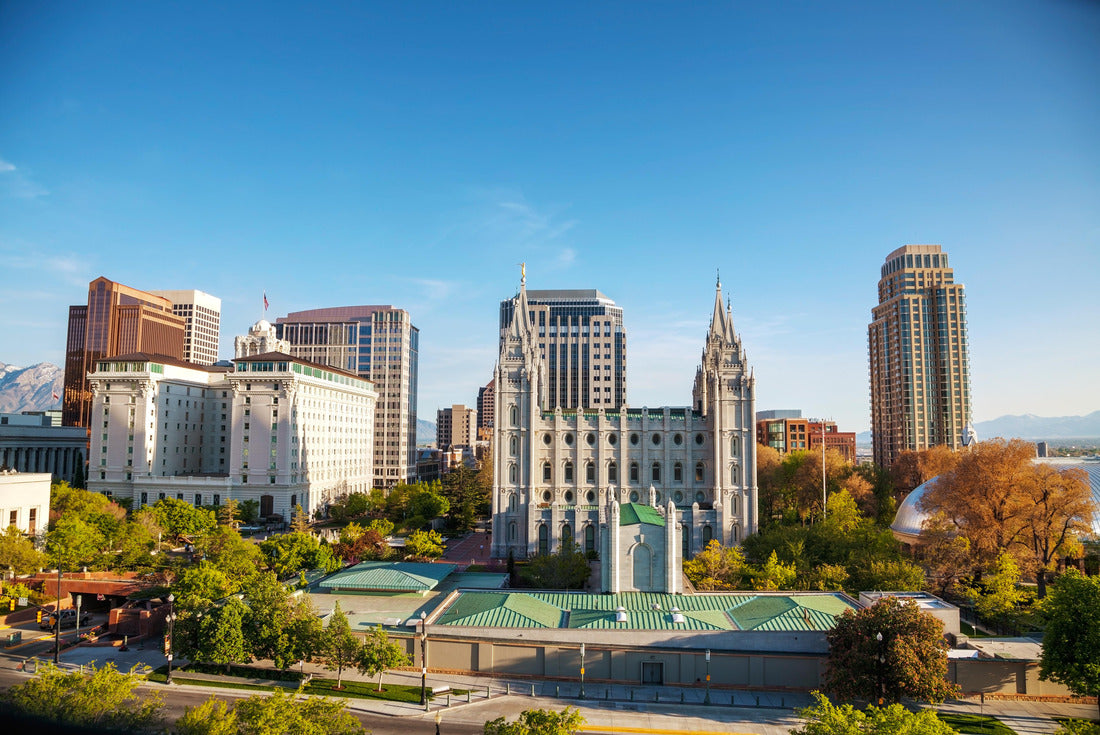 Noah Jigsaw Puzzle Salt Lake City panoramic overview in the evening 2000 pieces
