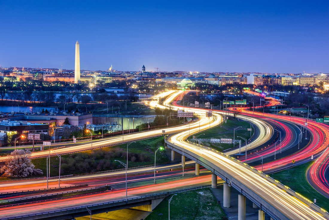 Noah Jigsaw Puzzle Washington, D.C. skyline with highways and monuments 2000 pieces