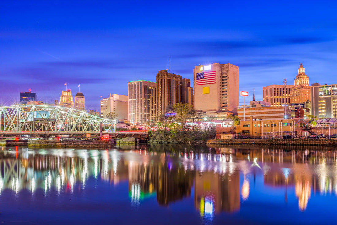 Noah Jigsaw Puzzle Newark, New Jersey, USA skyline on the Passaic River 2000 pieces