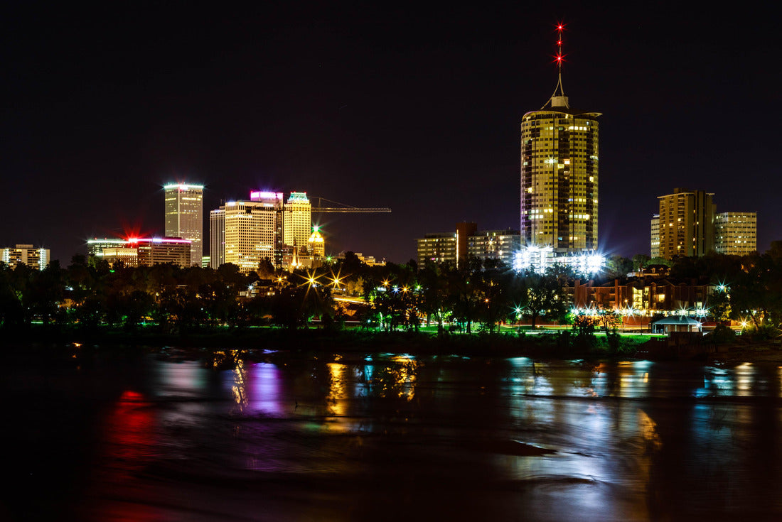 Noah Jigsaw Puzzle Tulsa Skyline at Night 2000 pieces