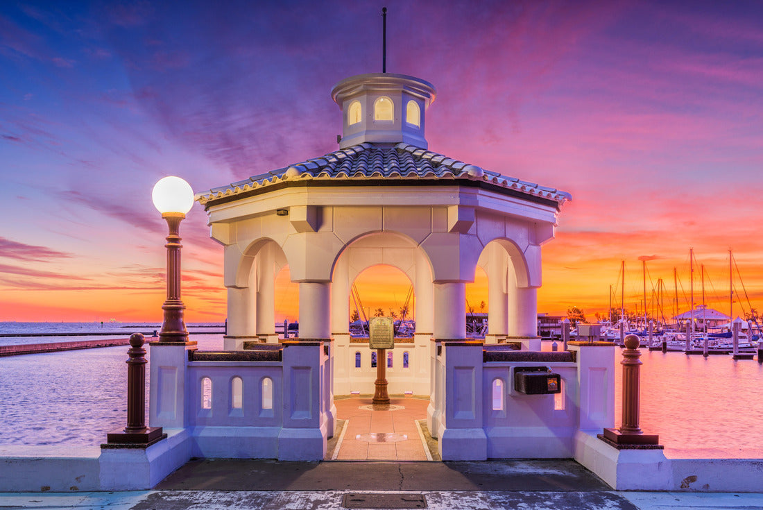 Noah Jigsaw Puzzle Corpus Christi, Texas, USA on the seawall at dawn 2000 pieces