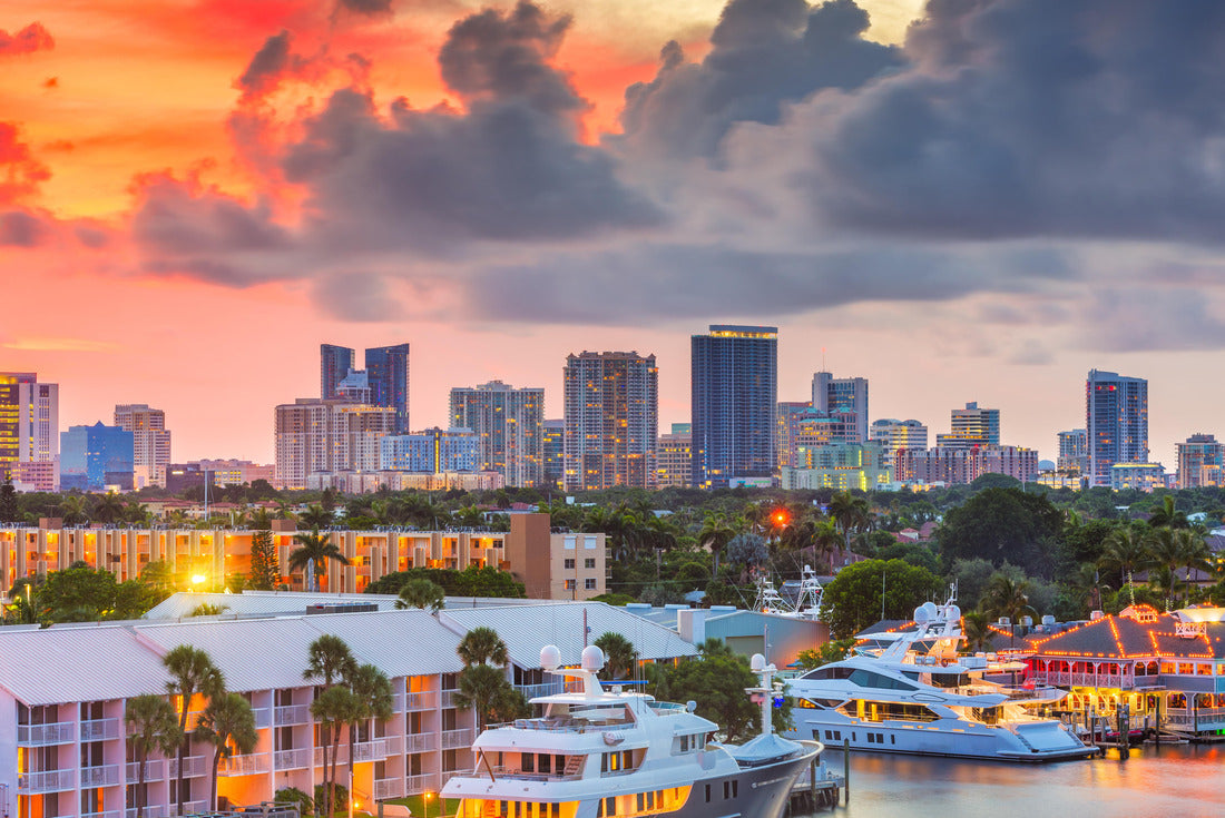 Noah Jigsaw Puzzle Fort Lauderdale, Florida, USA skyline and river at dusk 2000 pieces