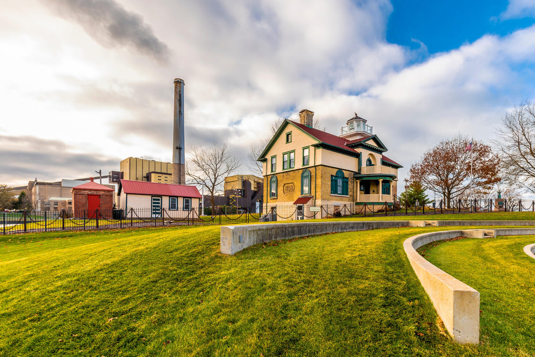 Noah Jigsaw Puzzle Old Lighthouse view in Michigan City of Indiana State 2000 pieces