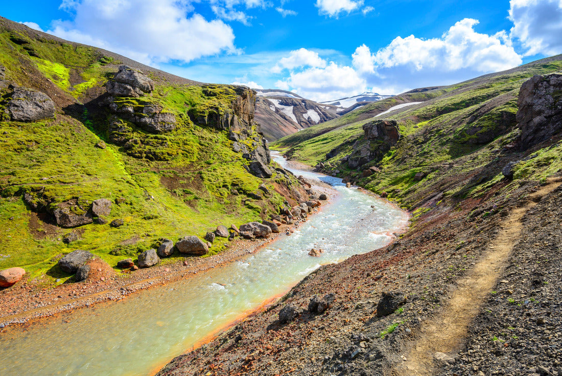 Asgarosa river canyon in Kerlingarfjoll area, Iceland 2000pc Puzzle