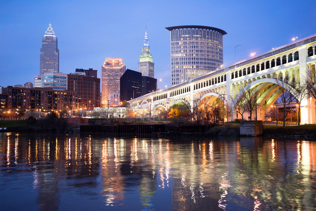 Cleveland Ohio Downtown City Skyline Cuyahoga River 2000pc Puzzle