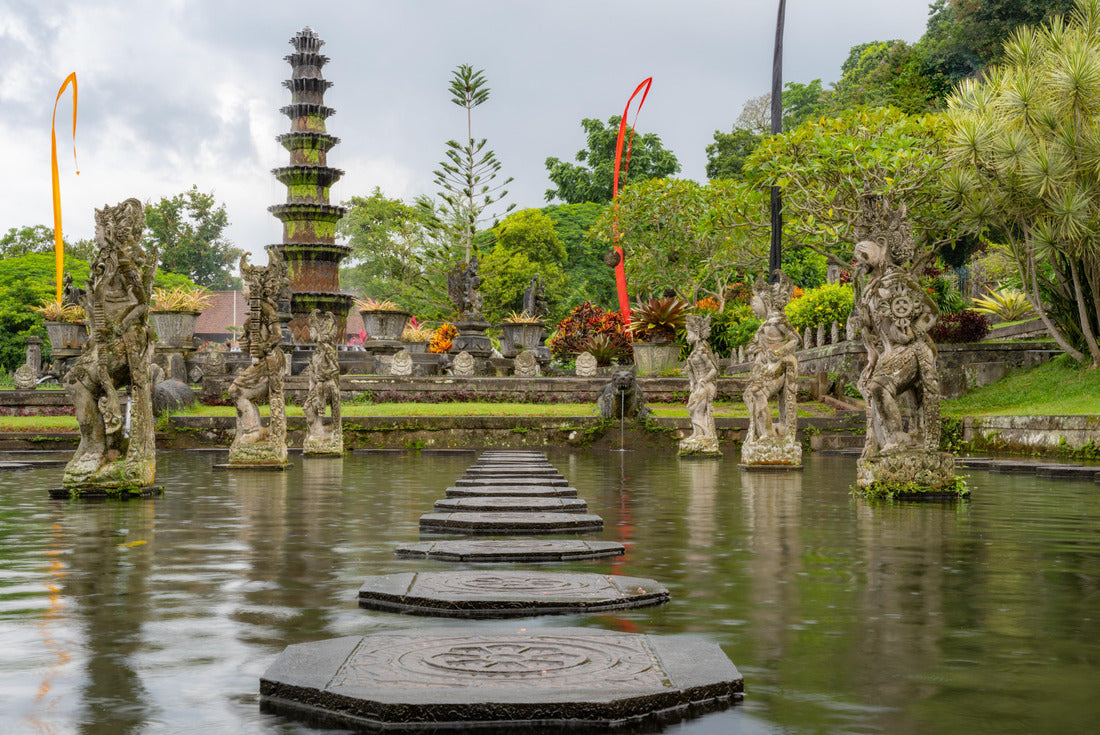 Water Palace of Tirta Gangga, Karangasem, Indonesia 2000pc Puzzle