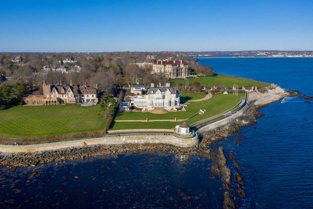 The Breakers and Cliff Walk - Newport, Rhode Island 2000pc Puzzle