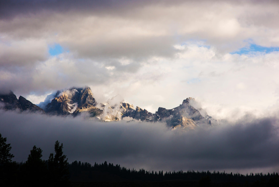 Noah Jigsaw Puzzle Scenic view of clouds over mountains, Wyoming, USA 2000 pieces
