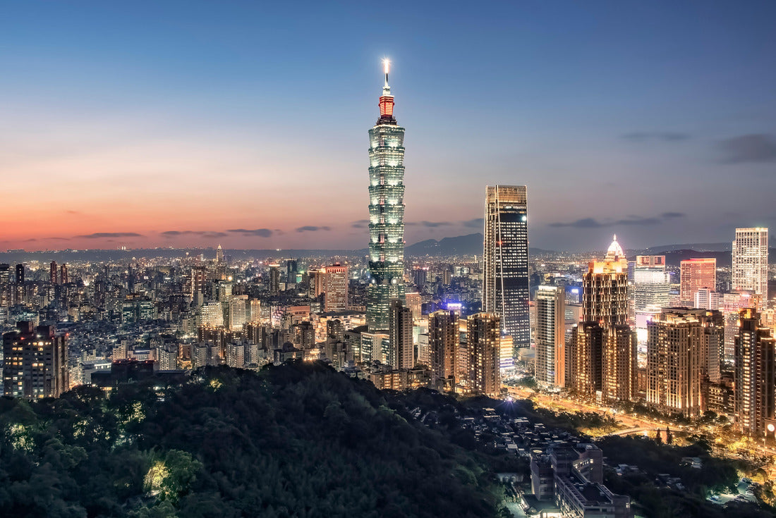 Taipei city viewed from the hill at sunset, Taiwan 2000pc Puzzle