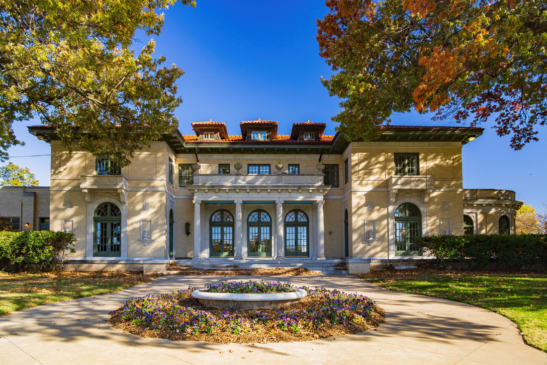 Noah Jigsaw Puzzle Exterior view of the Tulsa Garden Center, Oklahoma 2000 pieces