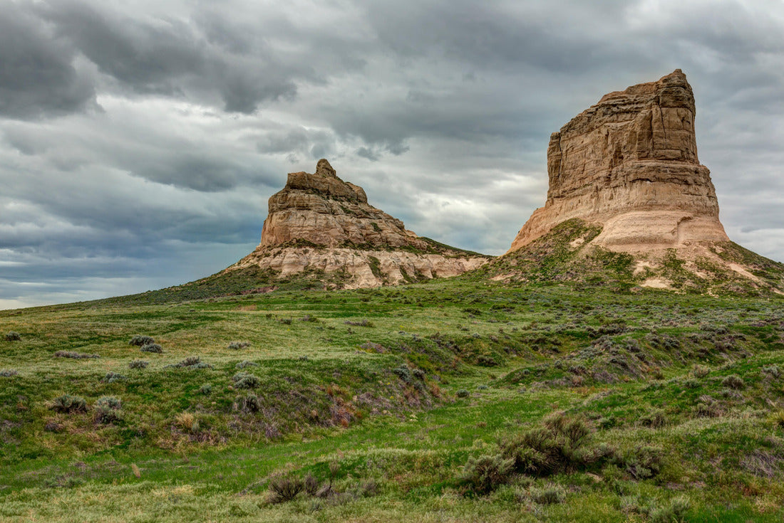 Noah Jigsaw Puzzle Courthouse & Jailhouse Rock Formations In Nebraska 2000 pieces