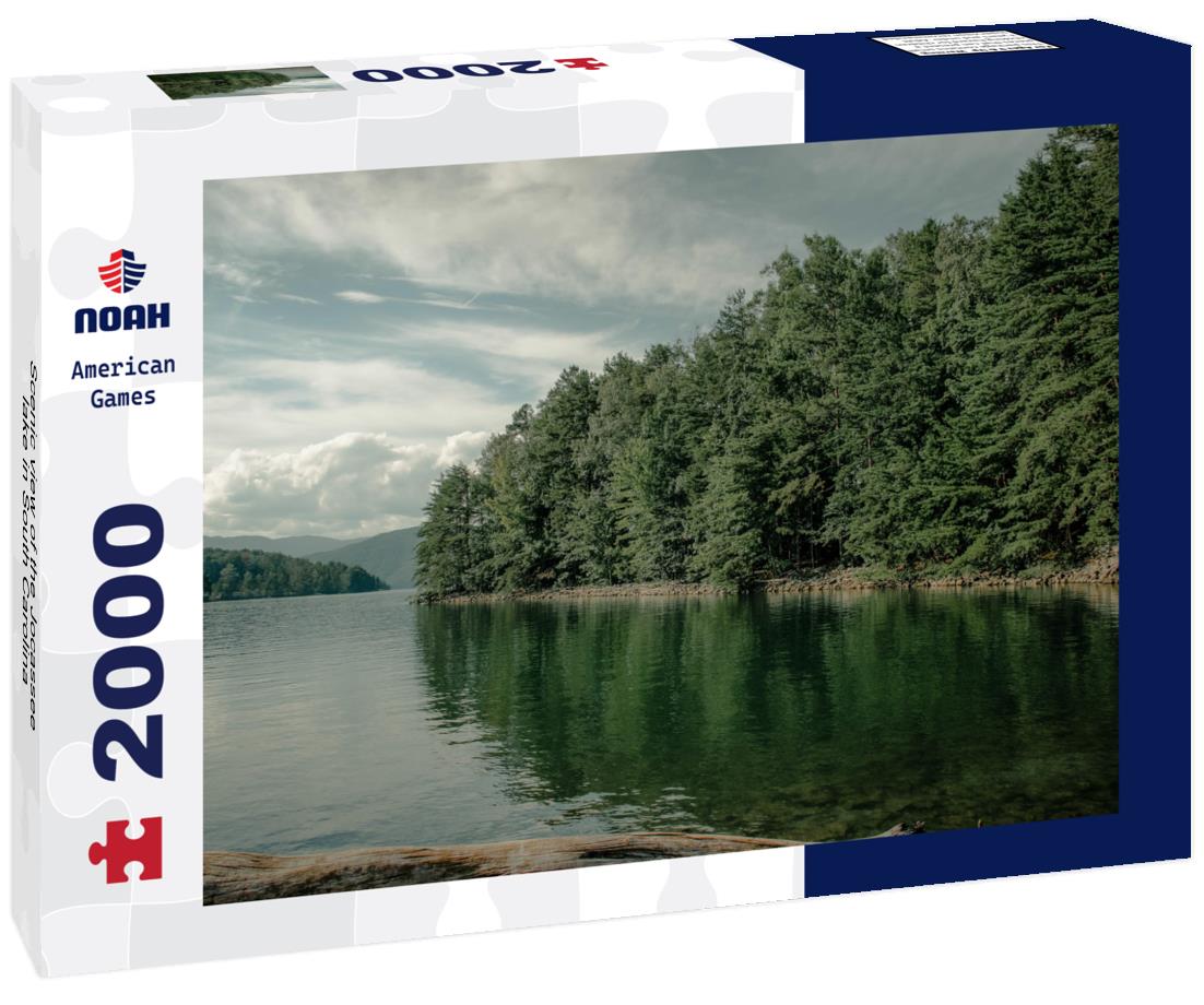 Scenic view of the Jocassee lake in South Carolina 2000pc Puzzle