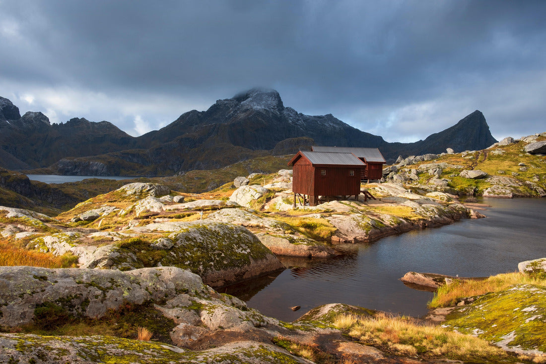 Lofoten Islands Norway. Mountain autumn landscape 2000pc Puzzle