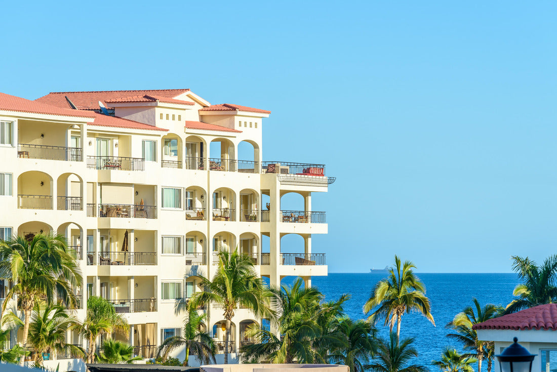White building with tropical background in Mexico 2000pc Puzzle