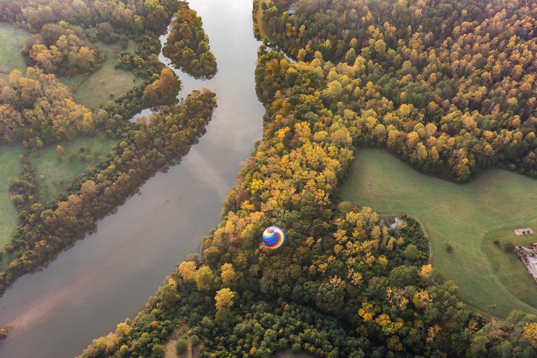 Noah Jigsaw Puzzle Hot Air Ballooning over Charlottesville, Virginia 2000 pieces