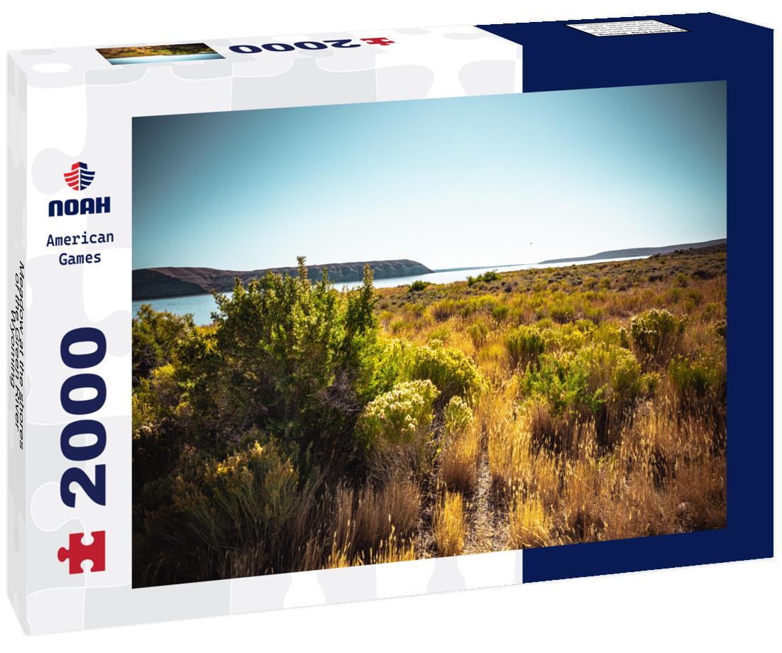 Meadow at the shores of the Green River, Wyoming 2000pc Puzzle