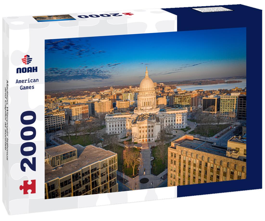 Madison Wisconsin Isthmus and Capitol at sunrise 2000pc Puzzle