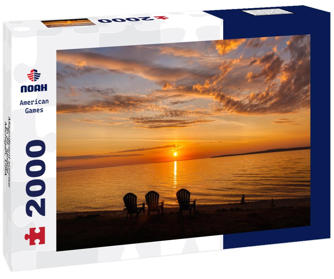 Magnificent sunrise in St. Ignace, Michigan, USA 2000pc Puzzle