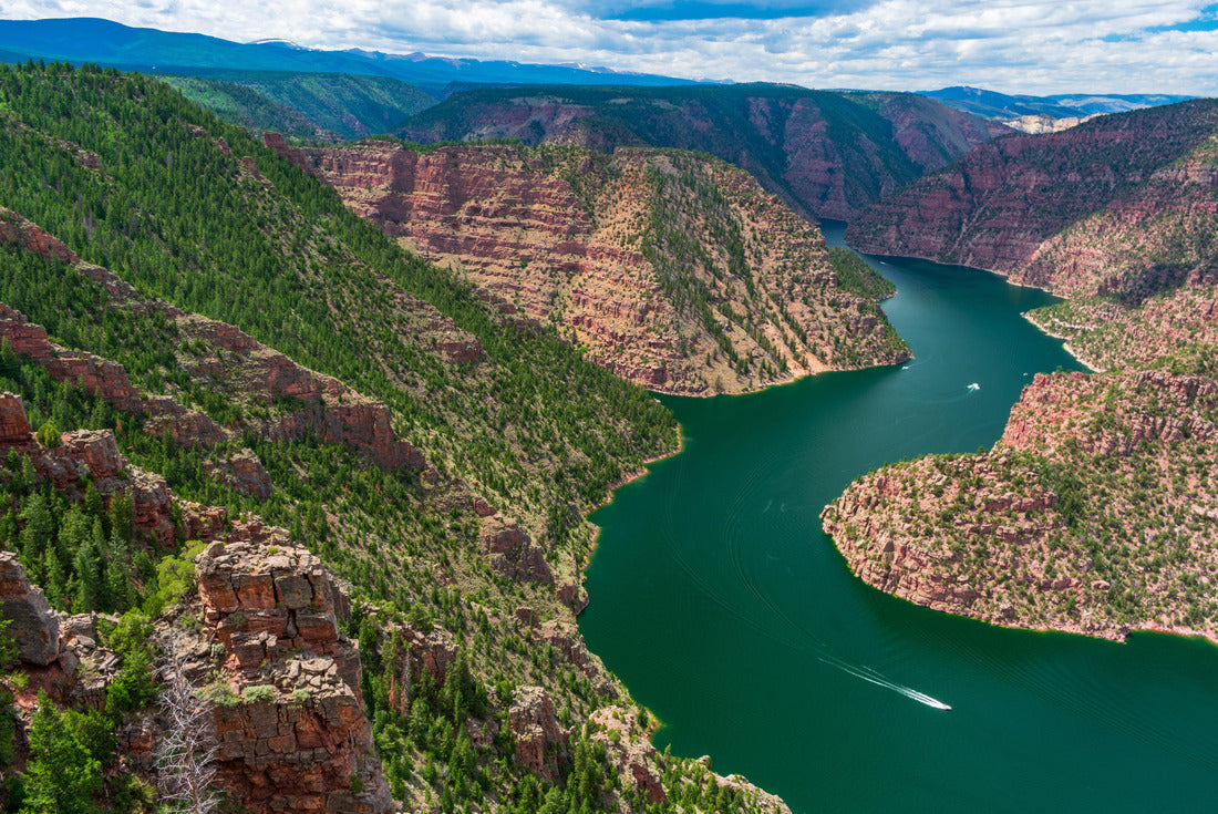Noah Jigsaw Puzzle Flaming Gorge National Recreation Area, Wyoming 2000 pieces