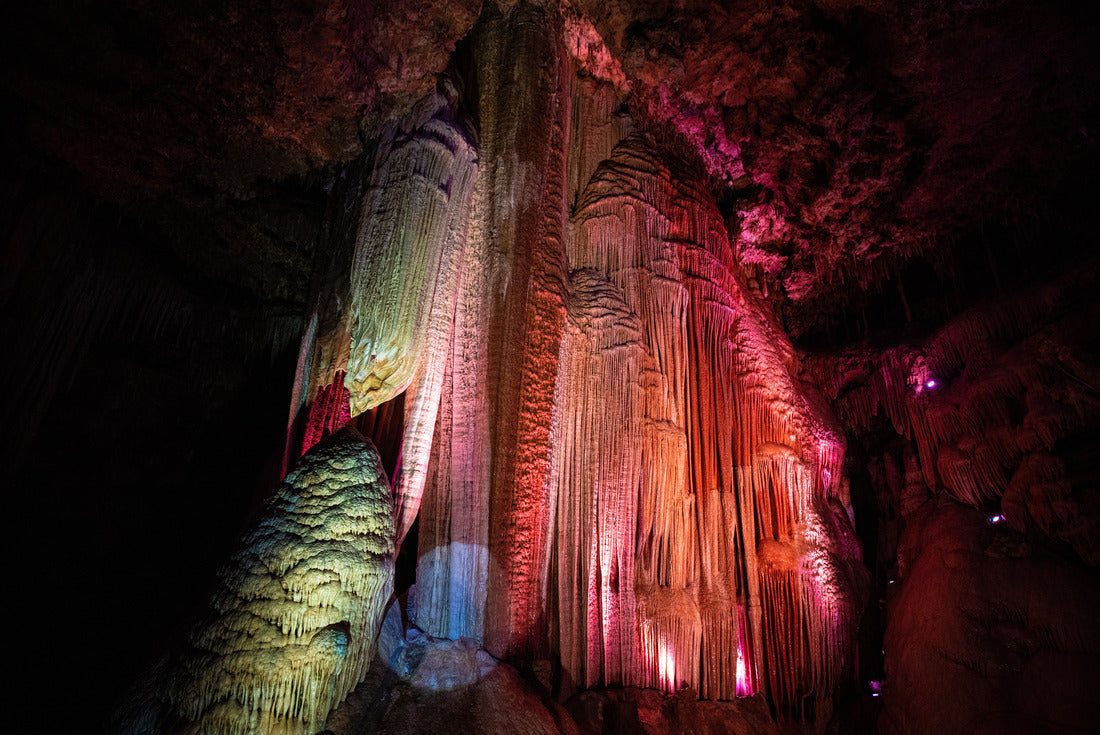 Meramec Caverns. Franklin County. Missouri. USA 2000pc Puzzle