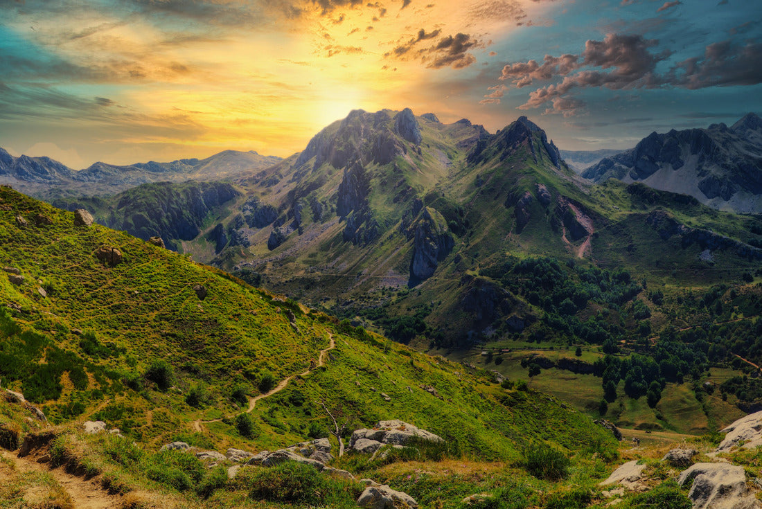Mountain landscape in Asturias, near Somiedo, Spain 2000pc Puzzle
