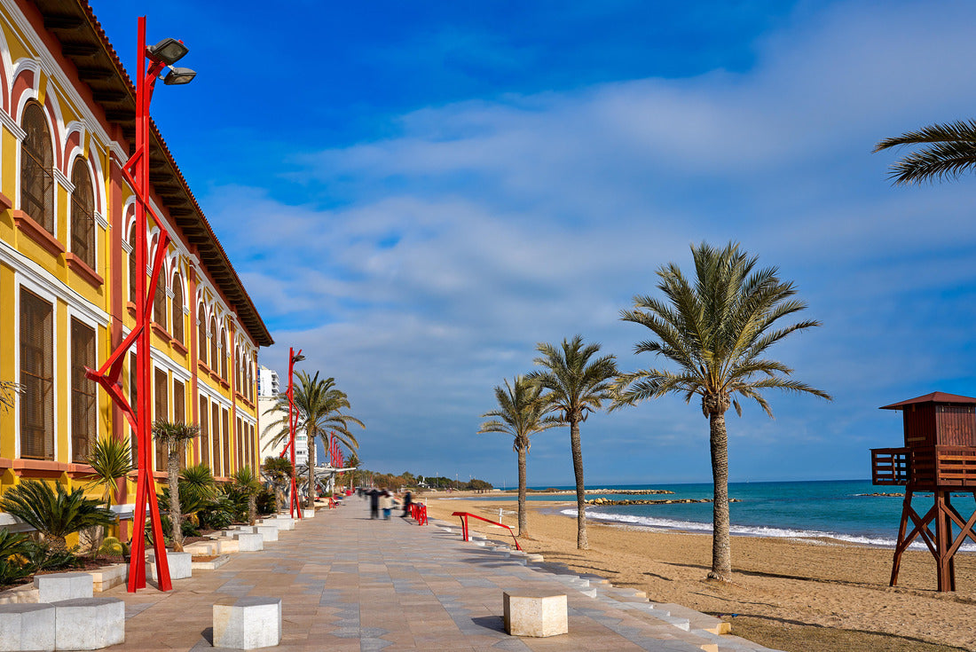 Noah Jigsaw Puzzle Vinaroz Playa del Forti beach in Castellon 2000 Pieces