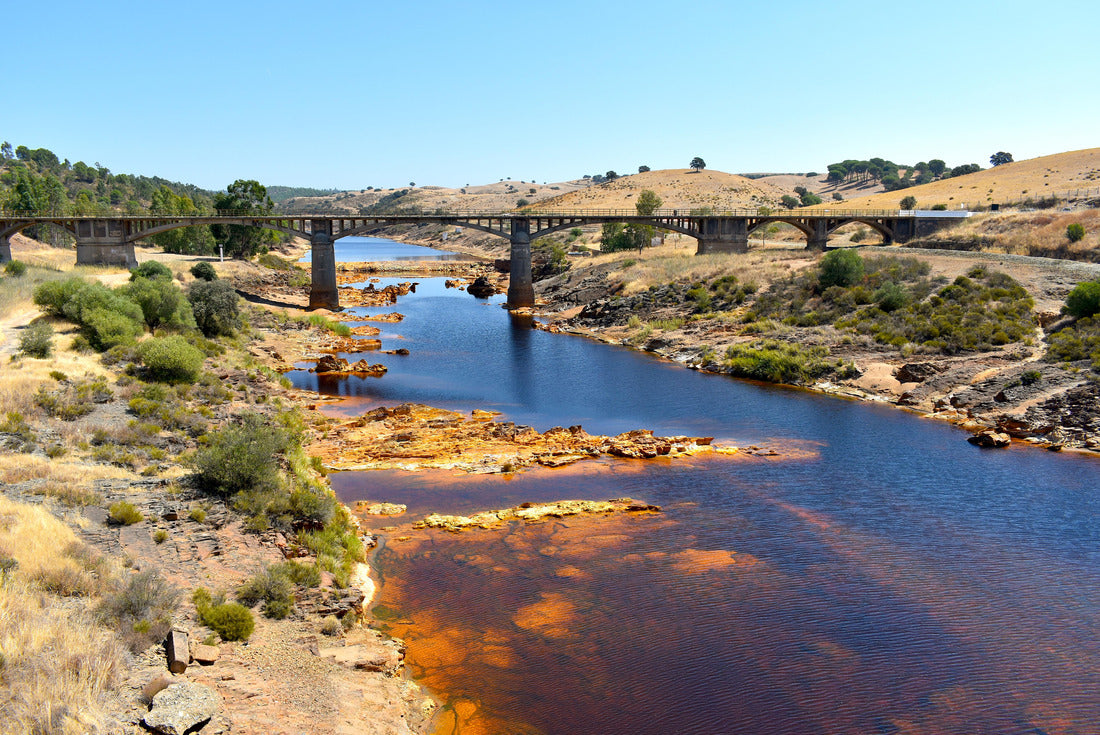 Bridge of Gadea in La Palma del Condado in Spain 2000pc Puzzle