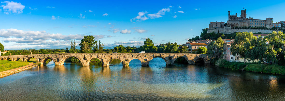 Noah Jigsaw Puzzle Béziers in Occitanie, France Panorama 1000 Pieces